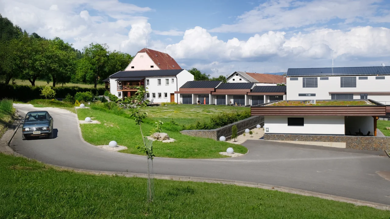 Apartmánový dům v areálu Bludoveček – snímek 4